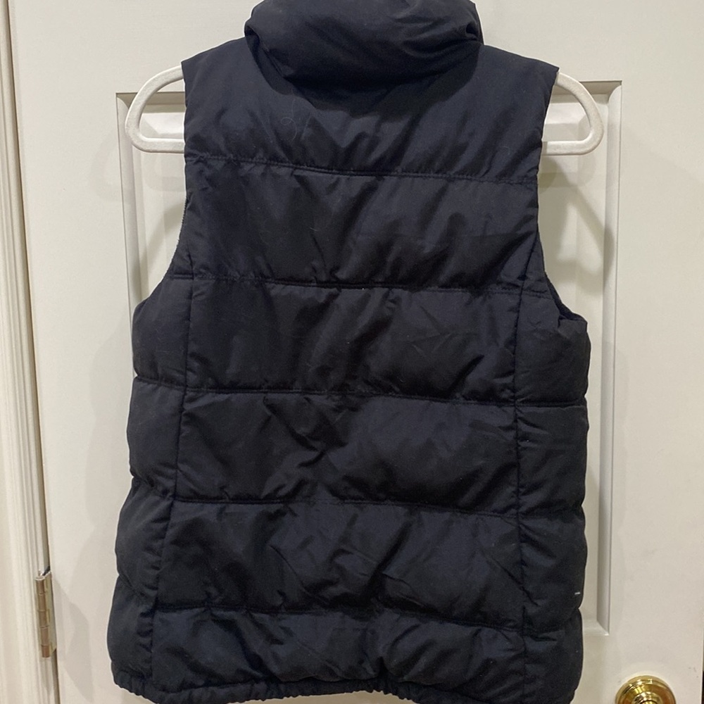 Vest - Picture 3 of 4